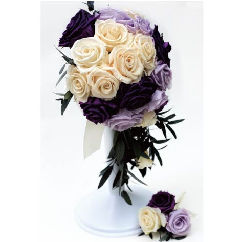 Teardrop semi spherical shape Bridal Bouquets
