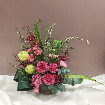 Seasonal table decoration I