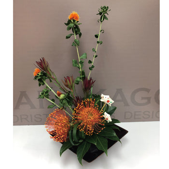 Seasonal table decoration F